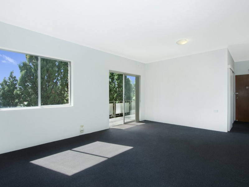 18/353A Old South Head Road, Bondi NSW 2026