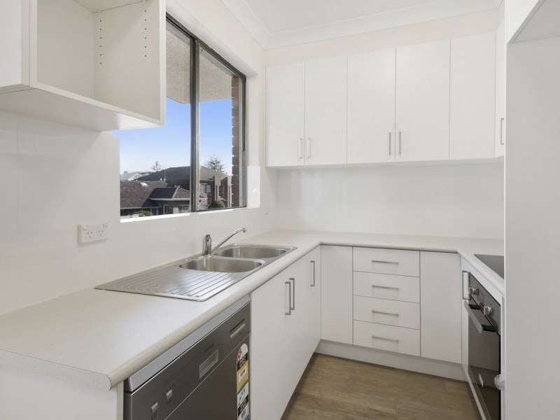 1/29 Wallis Parade, Bondi Beach NSW 2026