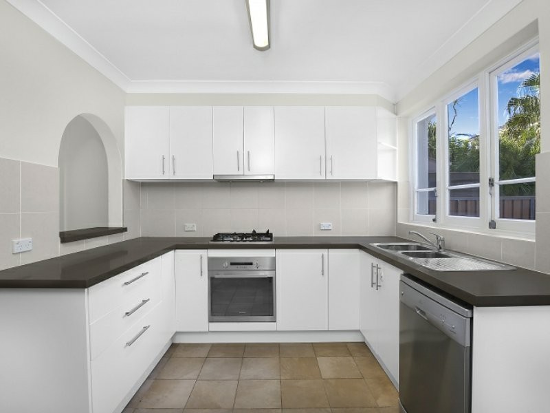 18 Glenayr Avenue, Bondi Beach NSW 2026