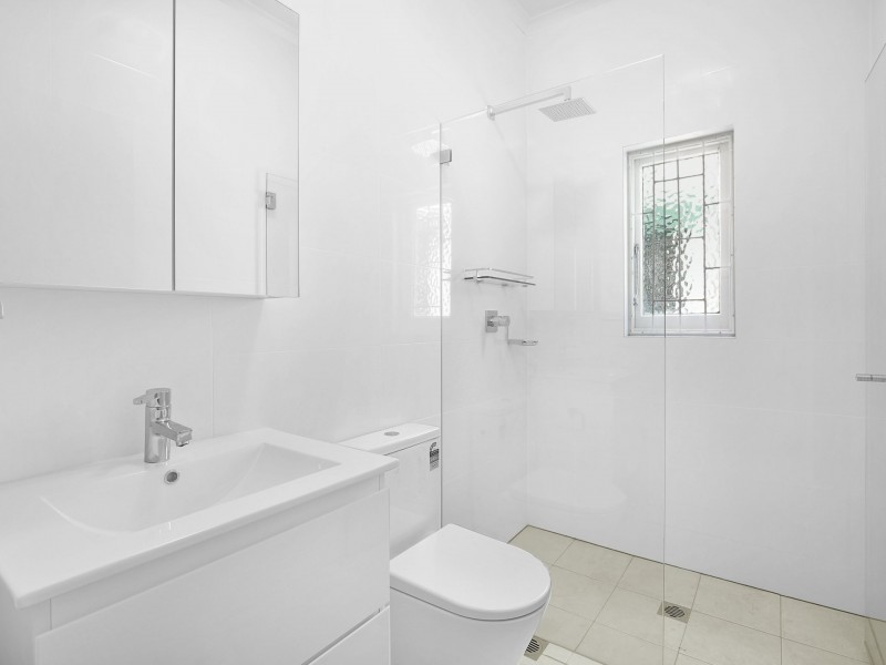 2/21 Sir Thomas Mitchell Road, Bondi Beach NSW 2026