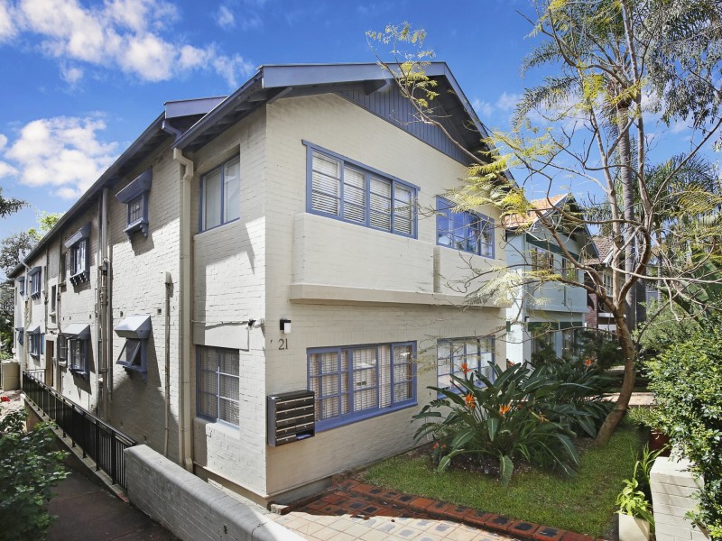 2/21 Sir Thomas Mitchell Road, Bondi Beach NSW 2026