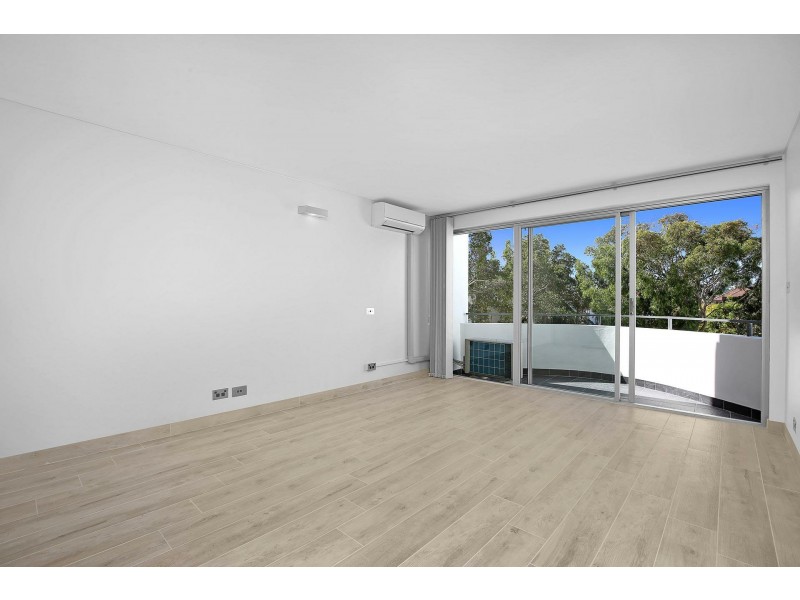 11/81 Hall Street, Bondi Beach NSW 2026