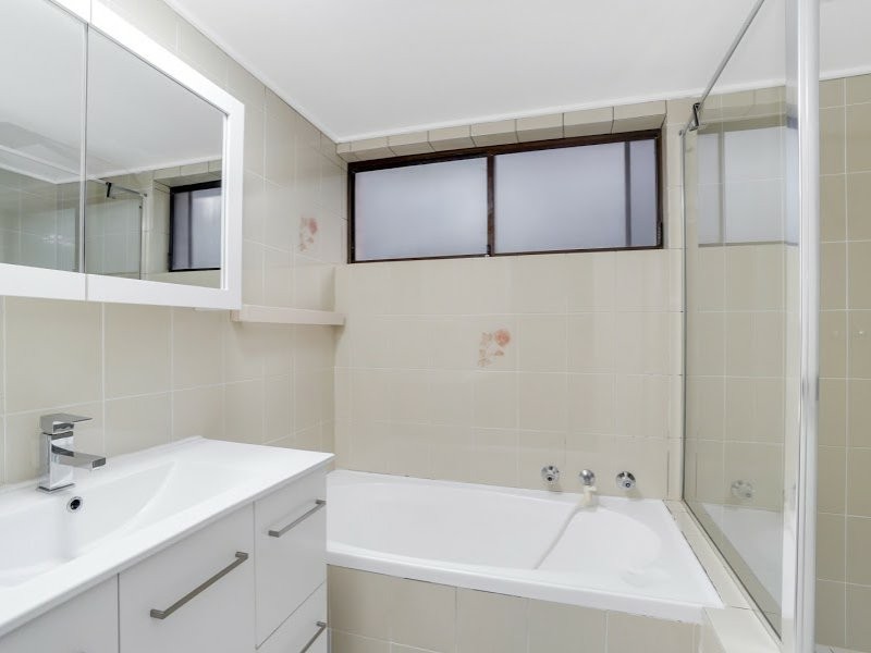 1/64 Boronia Street, Kensington NSW 2033