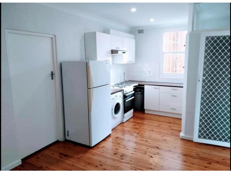 Bottom Unit/4 Moore Street, Bondi NSW 2026