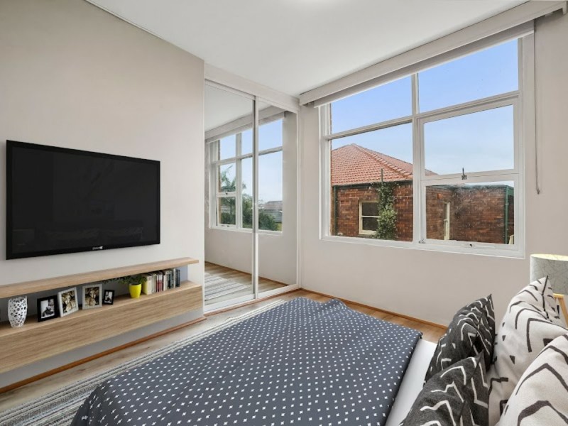 2/371a Old South Head Road, North Bondi NSW 2026