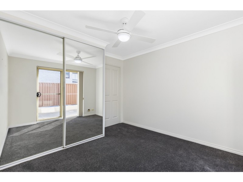 2/27 Flood Street, Bondi NSW 2026
