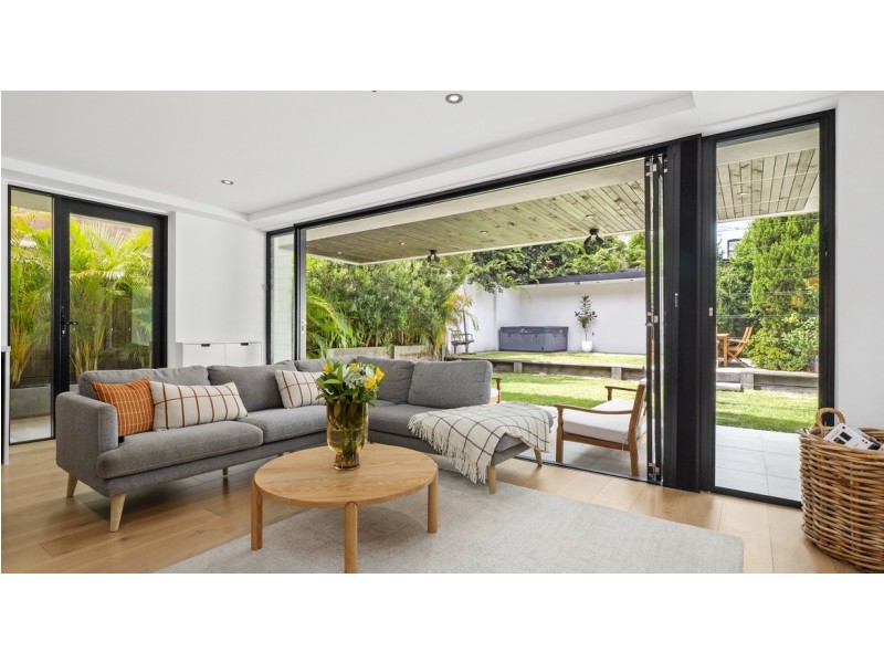 2 Edmund Street, Queens Park NSW 2022