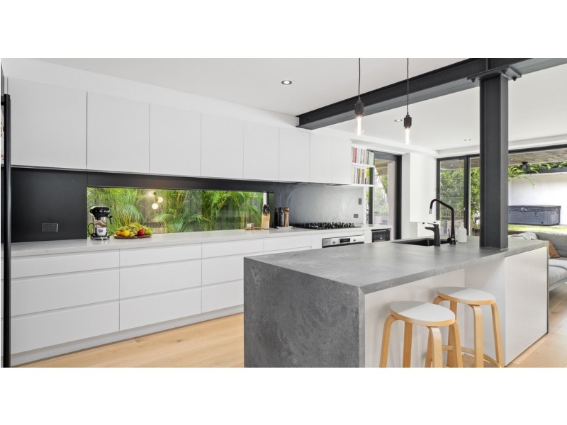 2 Edmund Street, Queens Park NSW 2022