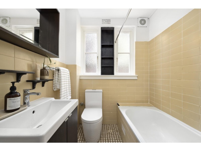 2/3-5 Hastings Parade, Bondi Beach NSW 2026