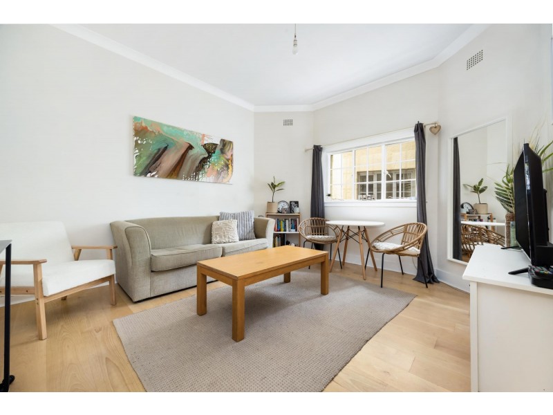 17/64 Sir Thomas Mitchell Road, Bondi Beach NSW 2026