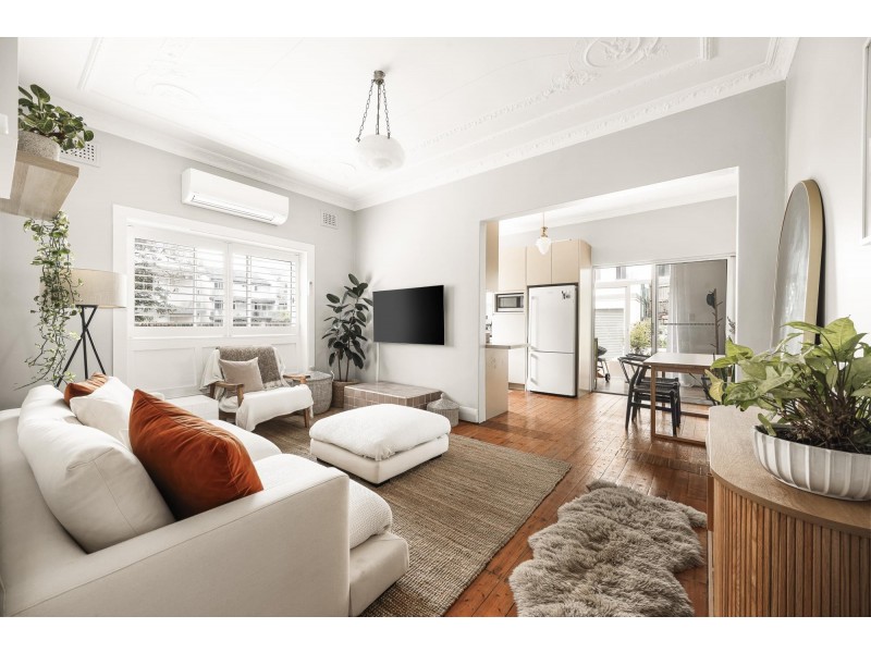 1/13 Wallis Parade, North Bondi NSW 2026