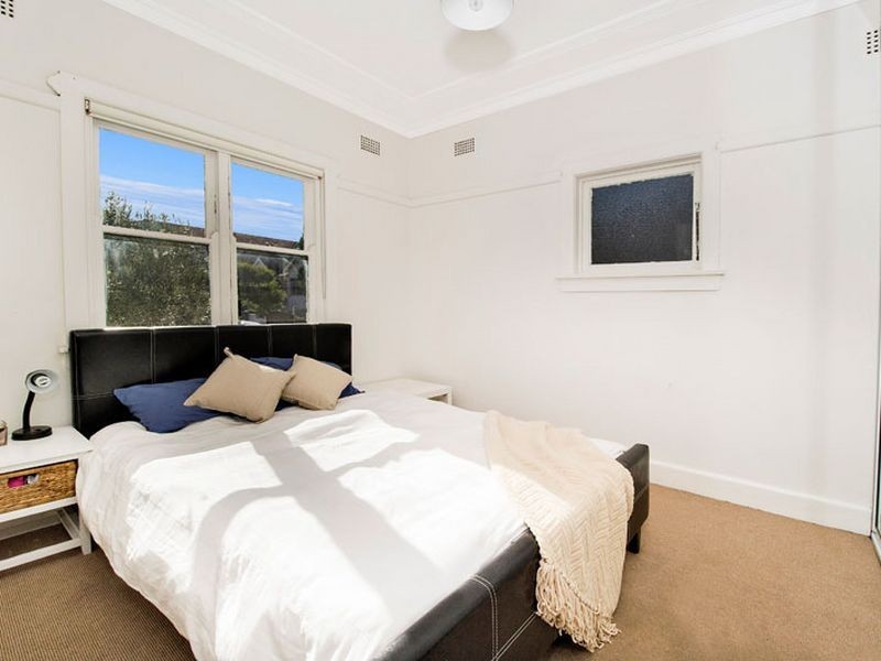 4/161 Glenayr Avenue, Bondi Beach NSW 2026