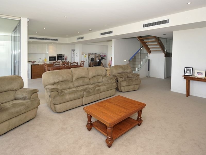 7 Gubbuteh Road, Little Bay NSW 2036