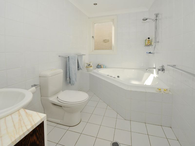 41 Rawson Ave, Queens Park NSW 2022