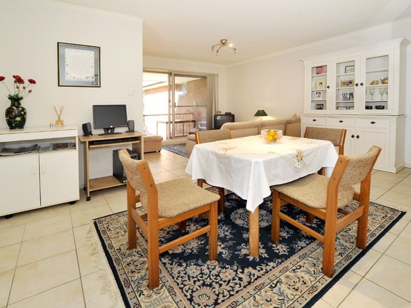 28/13-17 Grace Campbell Crescent, Hillsdale NSW 2036