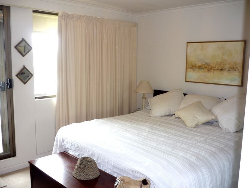 27/2 New McLean Street, Edgecliff NSW 2027