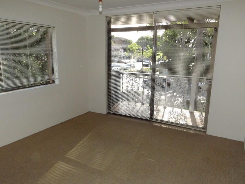 3/102 Doncaster Ave., Kensington NSW 2033