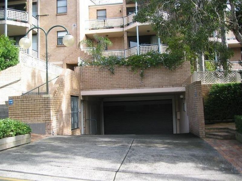10/4-8 Edgecumbe Avenue, Coogee NSW 2034