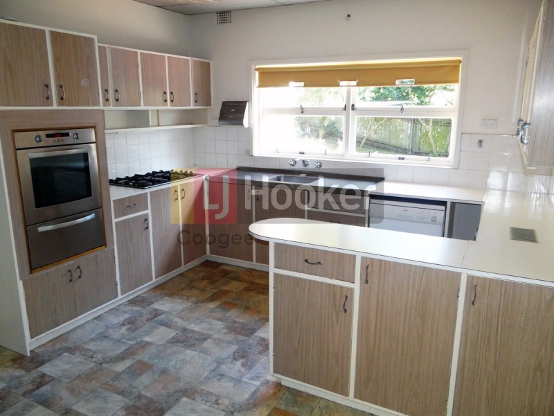 18 Clairvaux Road, Vaucluse NSW 2030