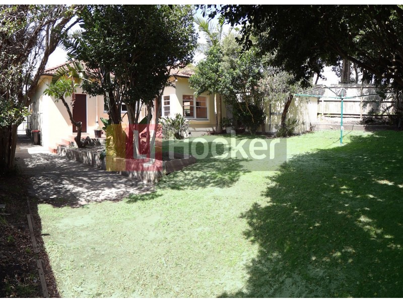 18 Clairvaux Road, Vaucluse NSW 2030