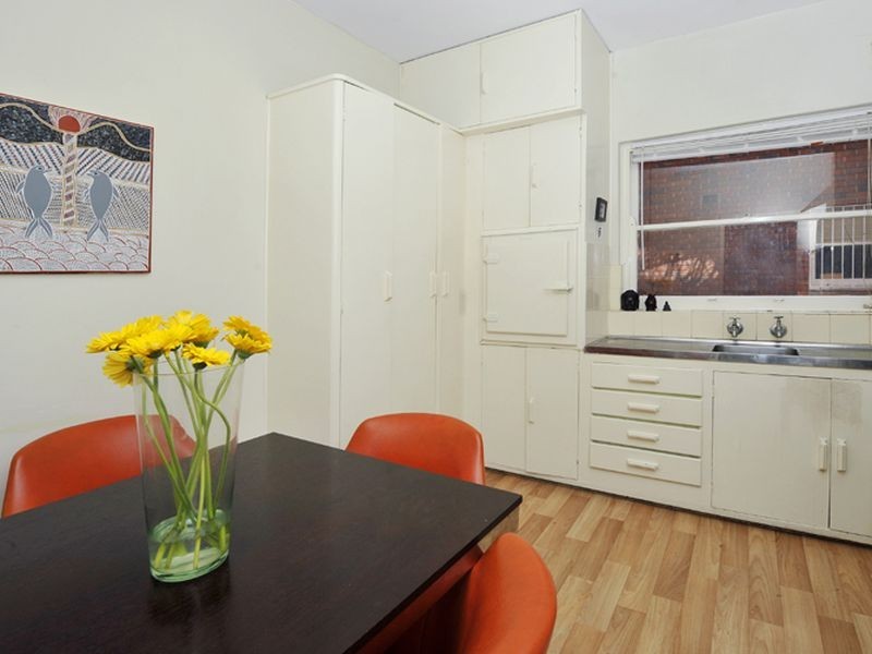 2/125 Old South Head Road, Bondi Junction NSW 2022