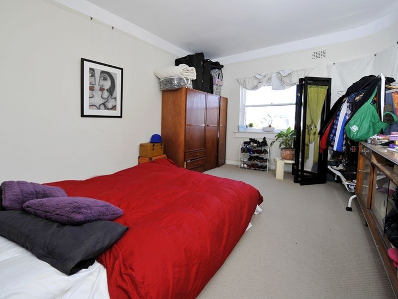 2/125 Old South Head Road, Bondi Junction NSW 2022