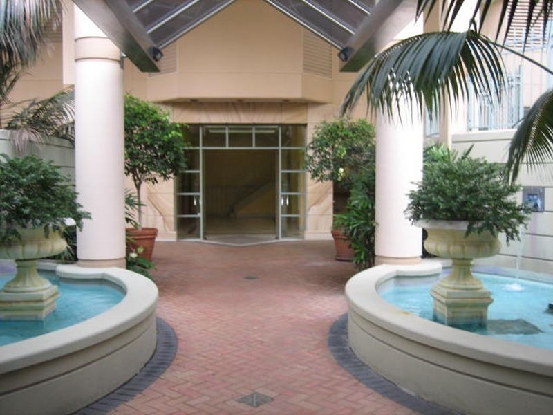 8 Spring Street, Bondi Junction NSW 2022