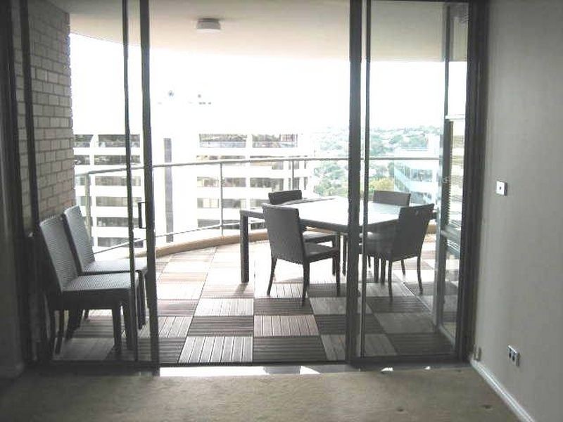 8 Spring Street, Bondi Junction NSW 2022