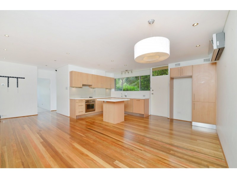 2/21 Palmerston Ave., Bronte NSW 2024