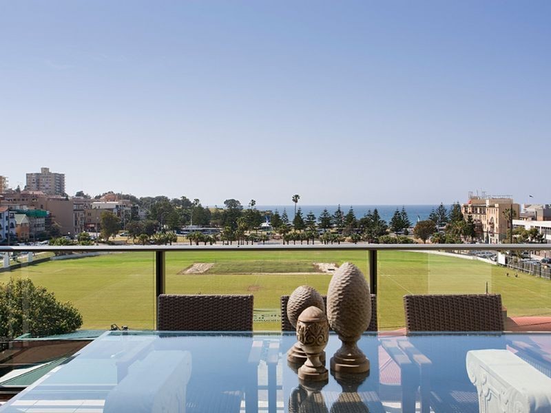 402/106 Brook Street, Coogee NSW 2034