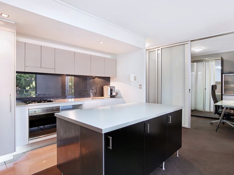 B306/106 Brook Street, Coogee NSW 2034