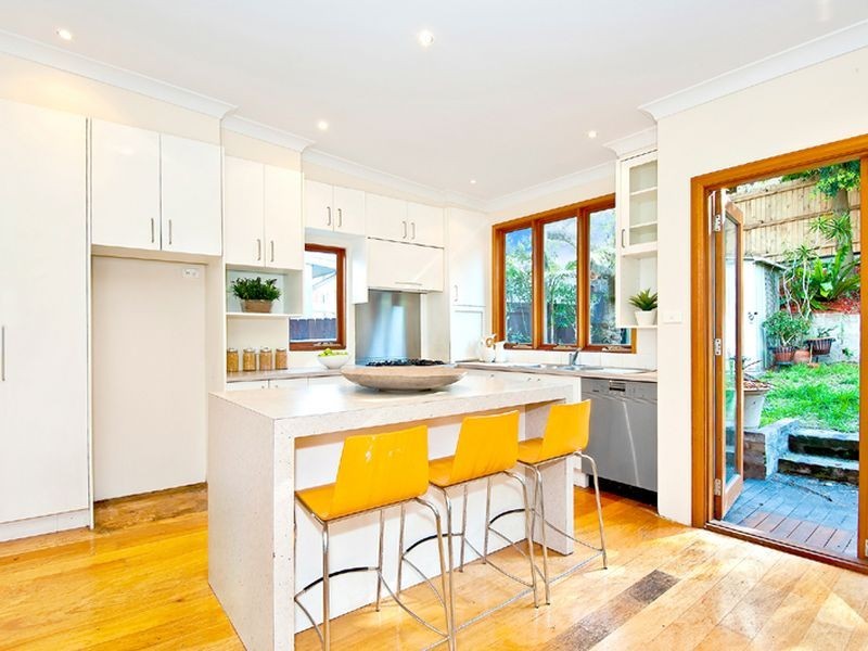 146 Mount Street, Coogee NSW 2034