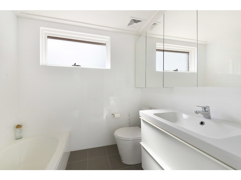 1/36 Coogee Bay Road, Coogee NSW 2034