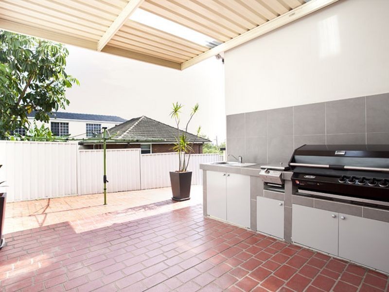 1 Macleay Street, South Coogee NSW 2034