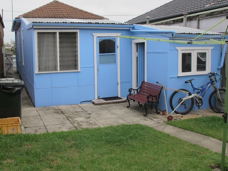 7 George Street, Eastlakes NSW 2018