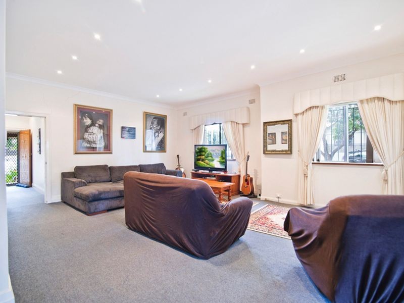 99 Cottenham Avenue, Kingsford NSW 2032