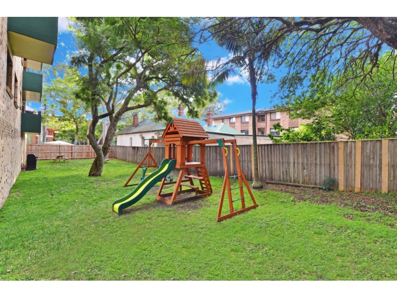 3/102 Doncaster Ave., Kensington NSW 2033