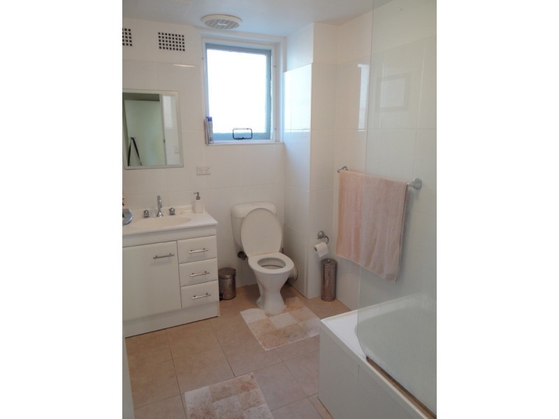 2/26 Lugar St., Bronte NSW 2024