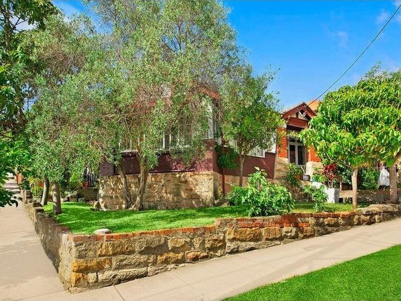 11 Thomas Street, Coogee NSW 2034