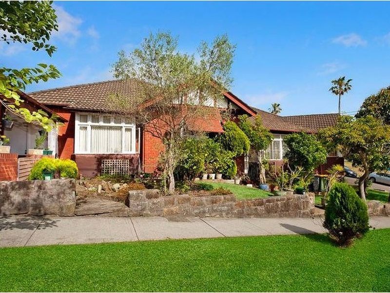 11 Thomas Street, Coogee NSW 2034