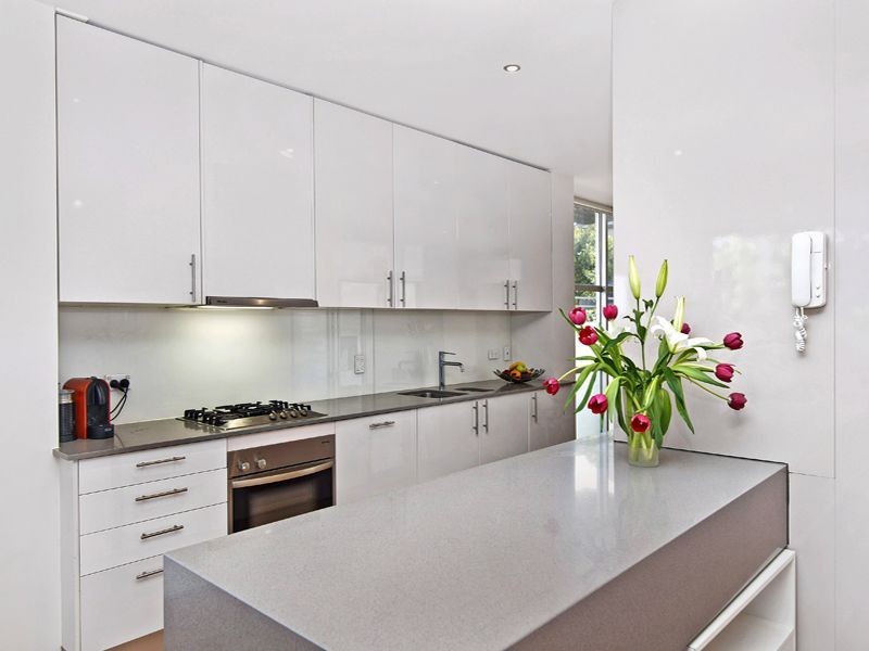 2/139-141 Carrington Road, Coogee NSW 2034