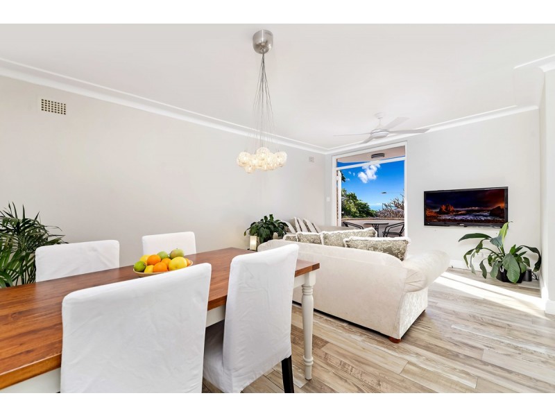 1/135A Brook Street, Coogee NSW 2034