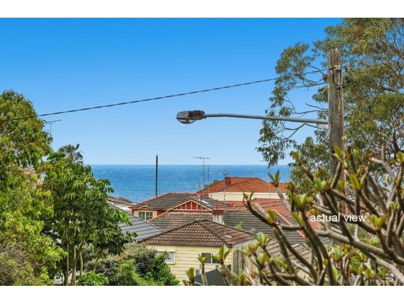 1/135A Brook Street, Coogee NSW 2034