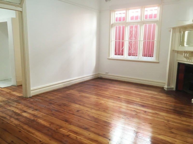 11 Thomas Street, Coogee NSW 2034