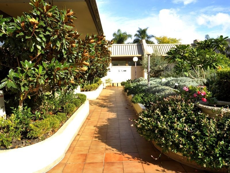 27/2 New McLean Street, Edgecliff NSW 2027