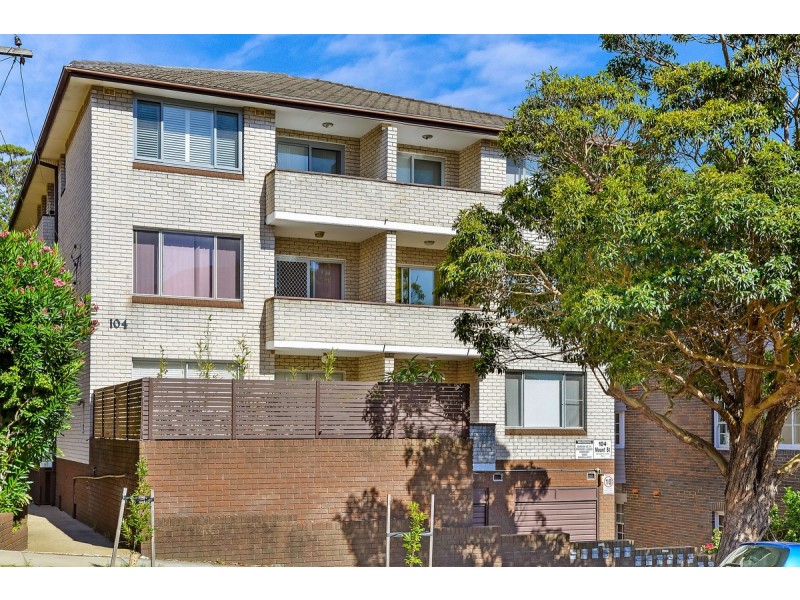 11/104 Mount Street, Coogee NSW 2034