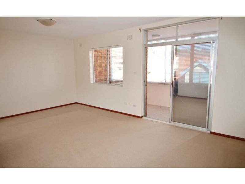 8/29 Carr Street, Coogee NSW 2034