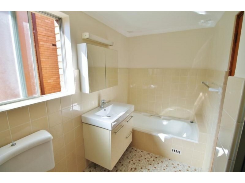 8/29 Carr Street, Coogee NSW 2034