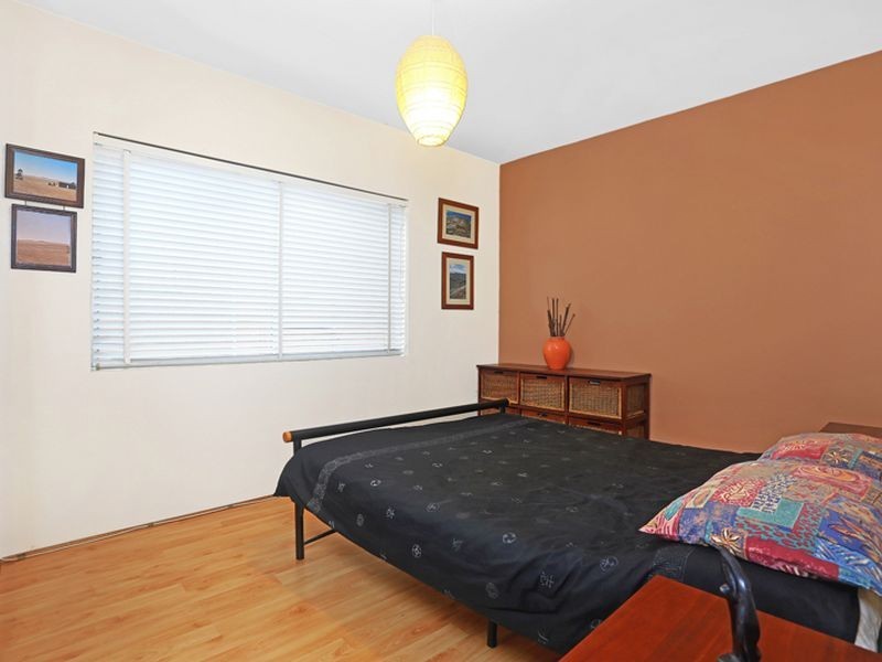 2/96 Tenterden Road, Botany NSW 2019