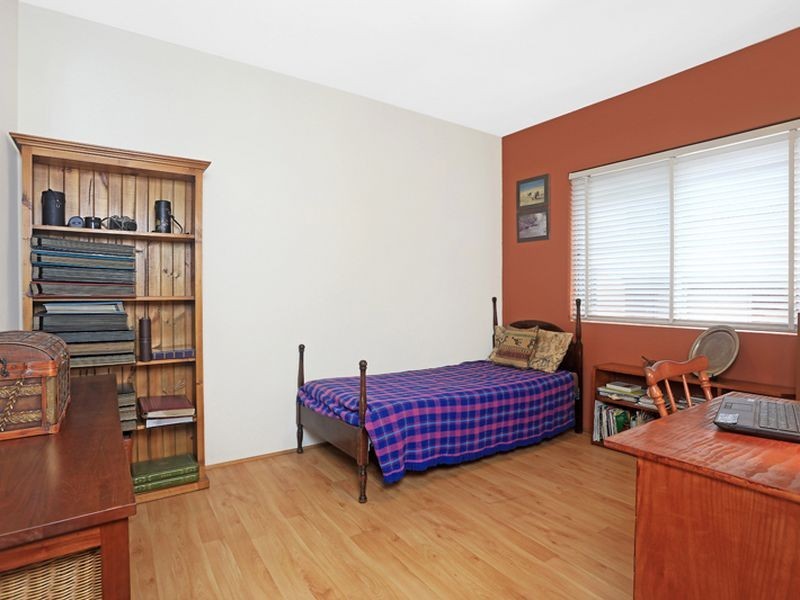 2/96 Tenterden Road, Botany NSW 2019